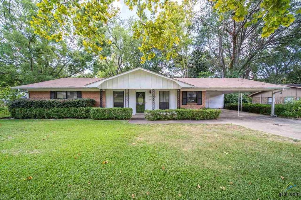 2823 McDonald Rd - Property Image