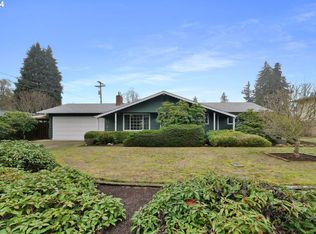 1379 Menlo Loop, Springfield, OR 97477
