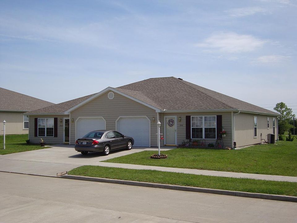 2nd image of 1212 Deseret Dr