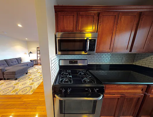 Sold by Dorsa Group | media 3