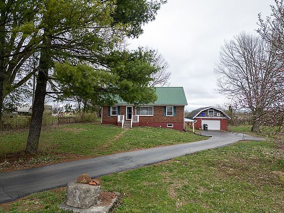 2nd image of 6708 Danville Loop 2 Rd #2