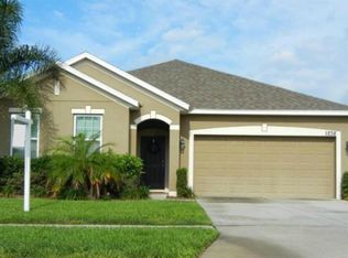 1238 Rushgrove Cir, Dover, FL 33527