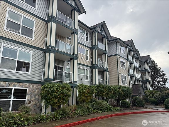 2nd image of 259 W Bakerview Road #C203