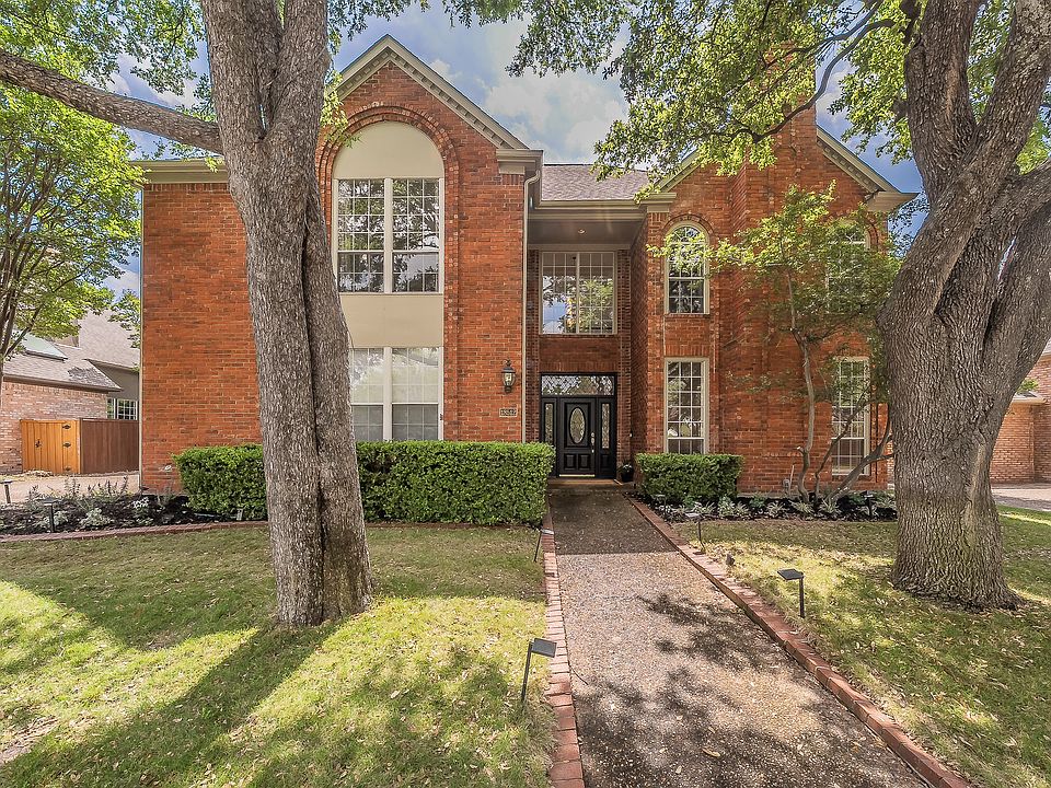 1st image of 18512 Highland Creek Ln