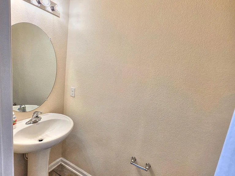 3972 Village View Ln — Photo 9