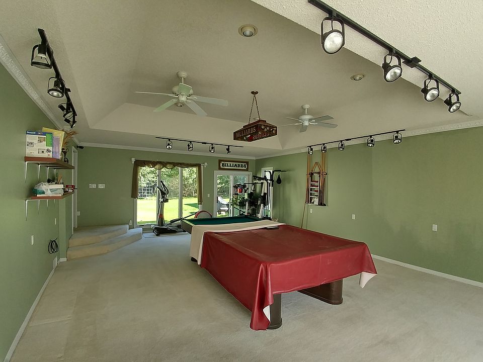 19'x30' Recreation Room