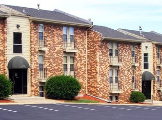 Bristol Square Apartments, Omaha, NE 68134