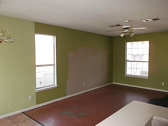 5th image of 10200 Franklin Dr