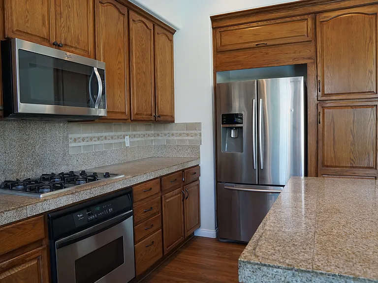 1816 Pintura Cir W — Photo 12