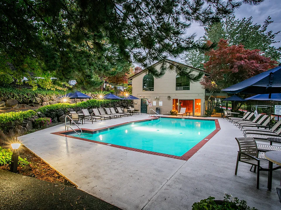 Woodcliffe Apartment Homes