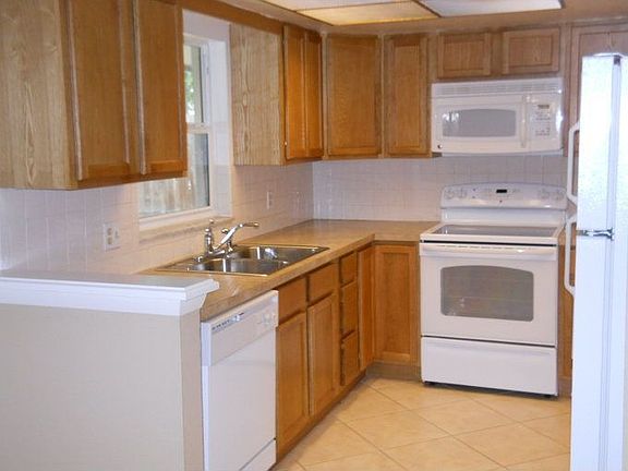 3rd image of 1419 Mary Jean Ave