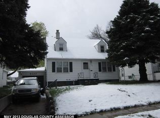 5123 Pinkney St, Omaha, NE 68104