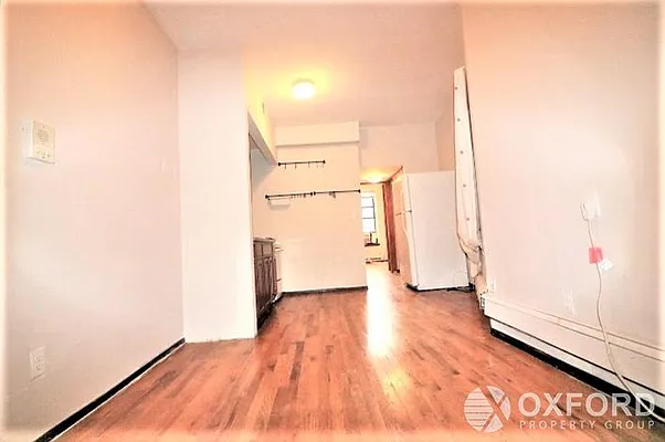 Rented by Oxford Property Group | media 10