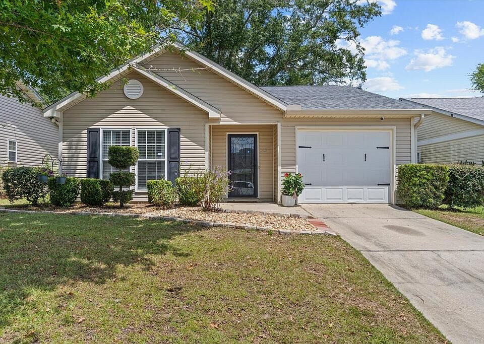 1st image of 143 Mayberry Ln