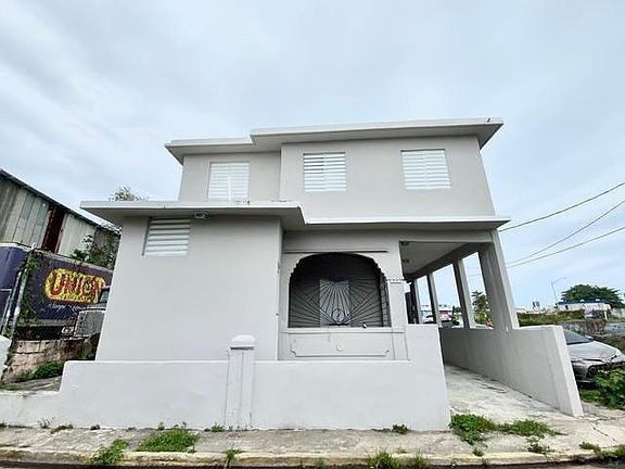 2nd image of 1975 Calle Esquilin Villa Palmeras