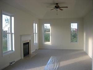 4th image of 6 Settler Ln