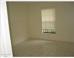 5th image of 104 Forest Cir