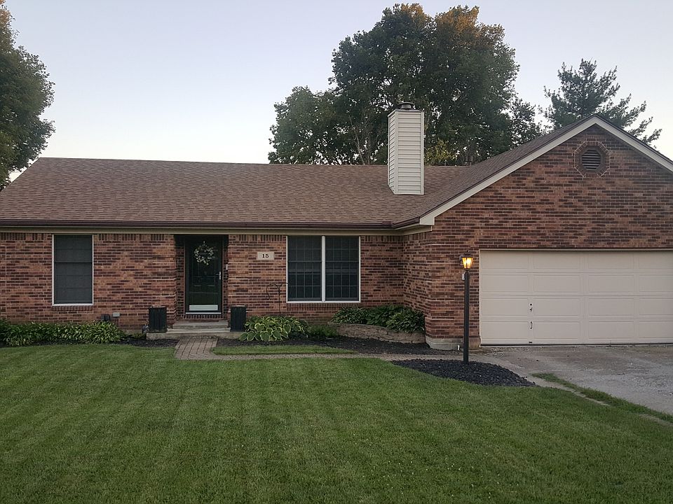 1st image of 15 Rosewood Dr
