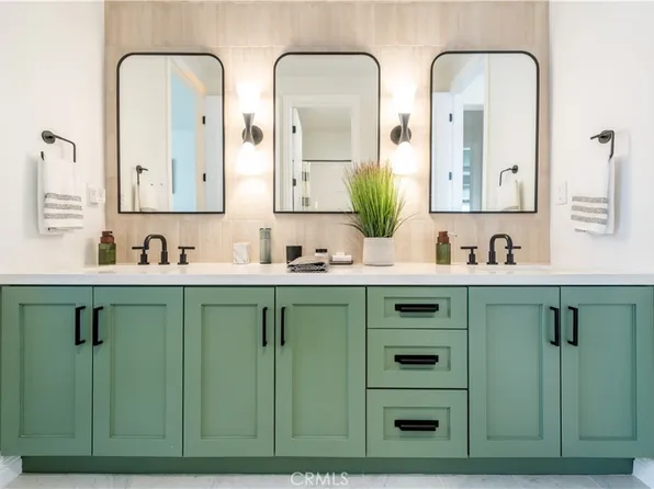 13 Goldenrod, Lake Forest, CA 92630