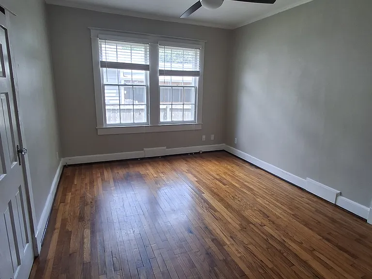 79 S Lafayette St — Photo 18