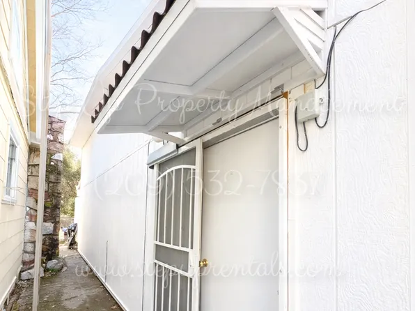 21313 Phoenix Lake Rd, Sonora, CA 95370