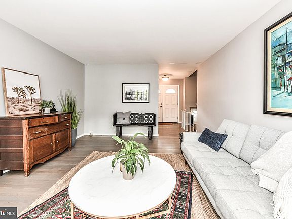 4th image of 4631 Tara Dr