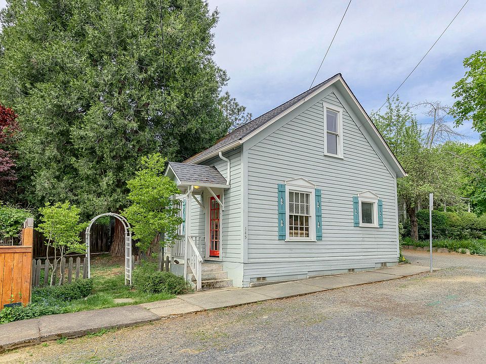 1st image of 145 W Pine St