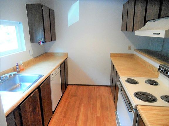 2nd image of 3013 127th Pl SE APT D21