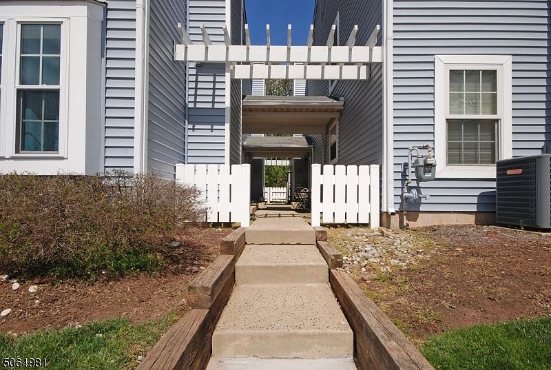 10 Almond Dr, Somerset, NJ 08873 Zillow