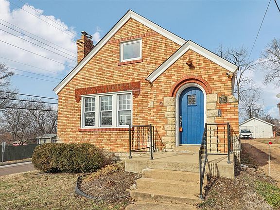 4th image of 8975 Forest Ave
