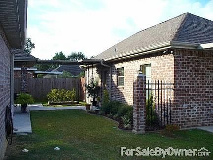 Side View of Attached Apartment