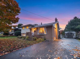 26 Beechwood Dr, Peterborough, ON K9J 1M4