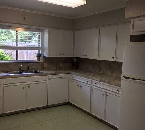 4th image of 1709 Auburn Ave