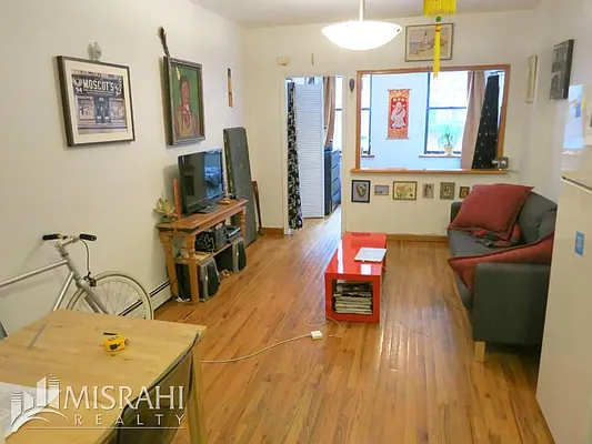 Rented by J Misrahi Realty Corp | media 16