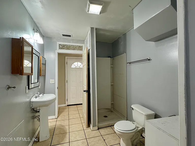 2057 Glen Gardner Dr — Photo 9