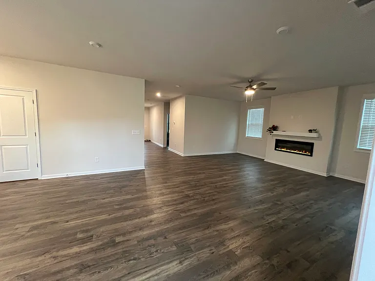 621 Honeydew Dr — Photo 3