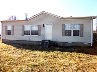 2279 Gospel Peace Rd, Hopkinsville, KY 42240