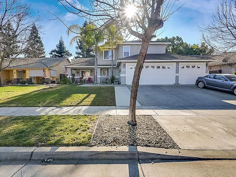 Building Photo - 2052 Gold River Dr