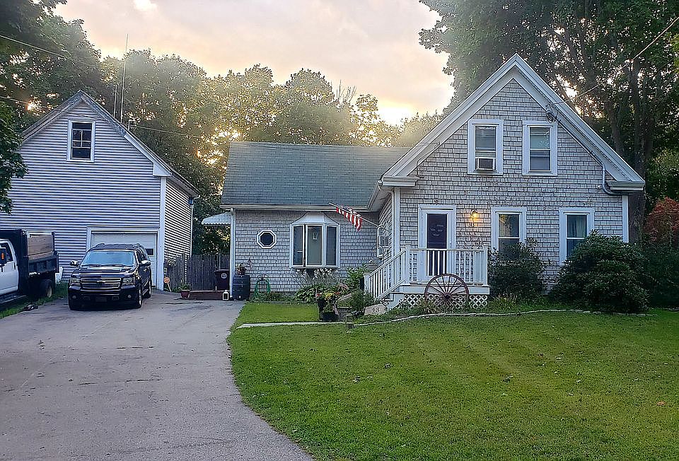 1st image of 43 White St