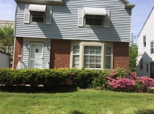 4033 Bushnell Rd, University Heights, OH 44118