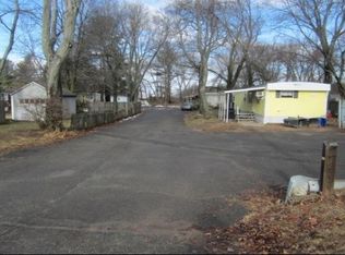 368 Scantic Rd, East Windsor, CT 06088