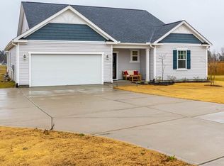 131 Old Barn Way, Fuquay Varina, NC 27526