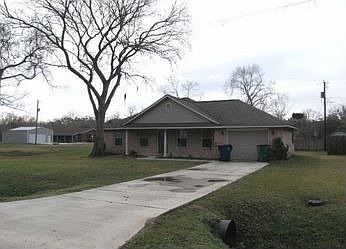 1st image of 621 Humble St