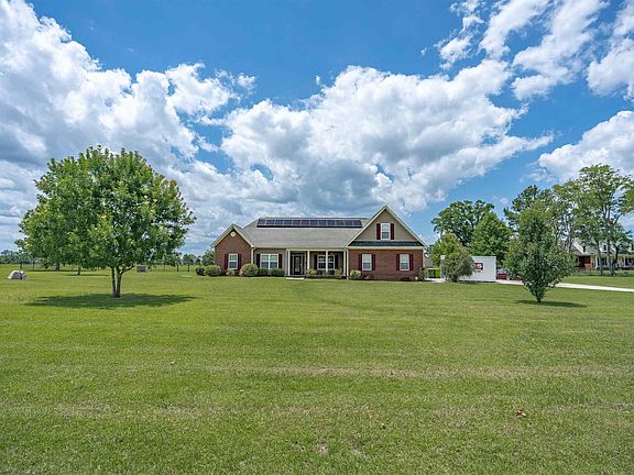 3rd image of 1753 Weston Rd