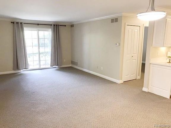 3rd image of 444 S Chester St #401