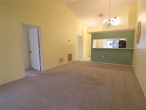 5th image of 8419 Gardens Cir