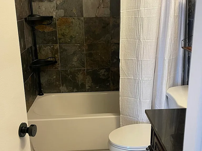 187 Auburn Dr — Photo 18