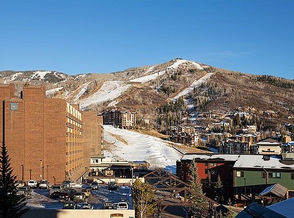 5th image of 2300 Mount Werner Circle #318