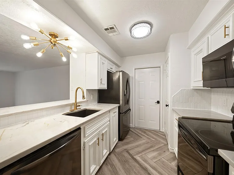 20291 Sunny Shores Dr — Photo 2