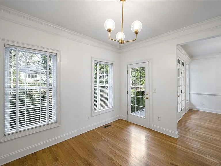 2603 Oglethorpe Cir — Photo 21